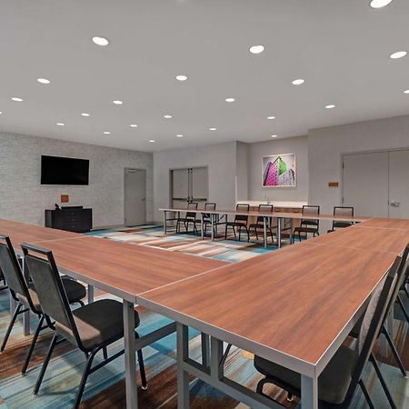 Home2 Suites By Hilton Raleigh North I-540 Экстерьер фото